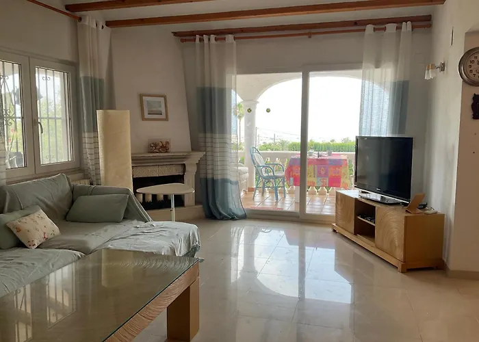 3 Bedroom With Beautiful Sea View فيلة *