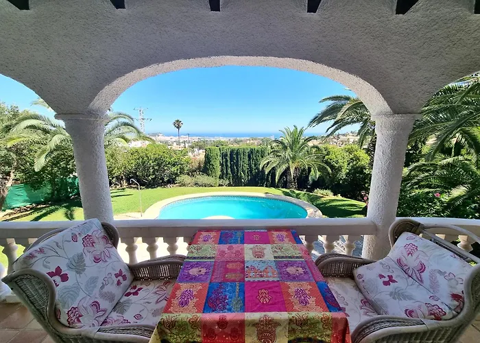 Villa 3 Bedroom With Beautiful Sea View *